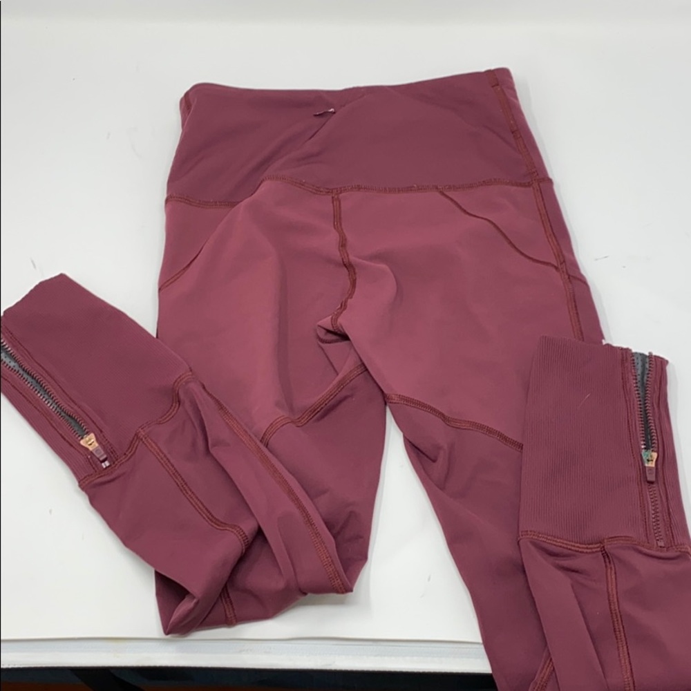Lululemon SoulCycle Camo Wine Rebel Runner Crop 2 - Picture 3 of 5